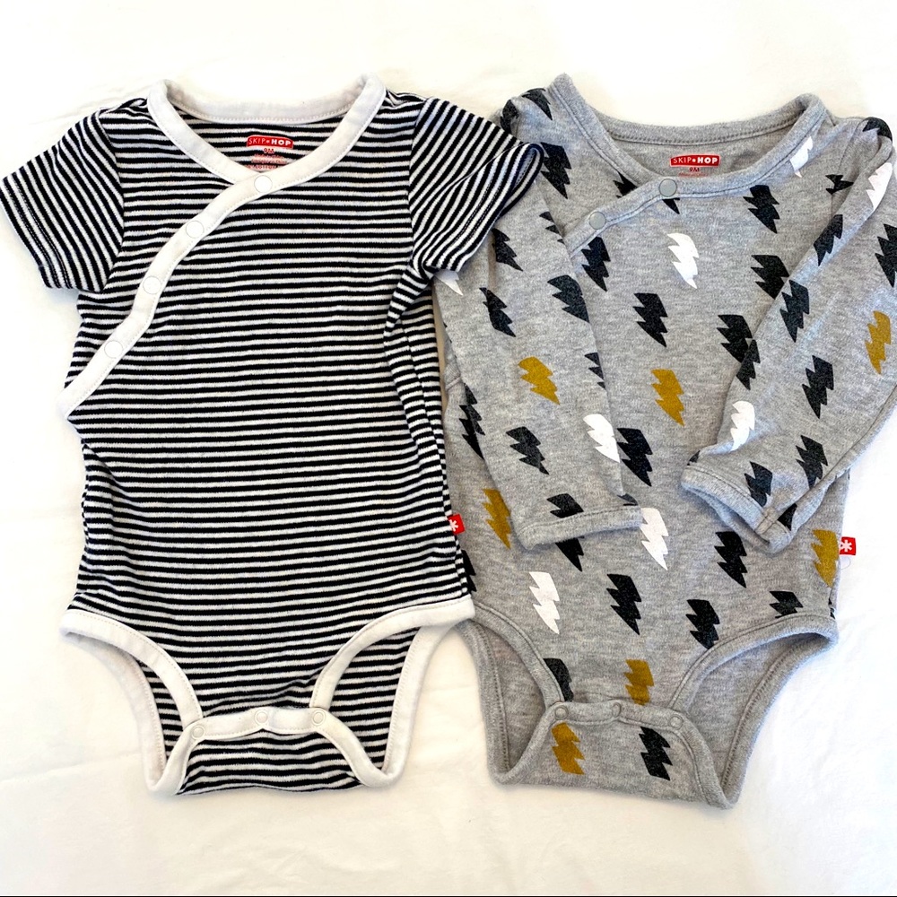 ADD ON Skip Hop Side-Snap Cotton Onesies 9 Months